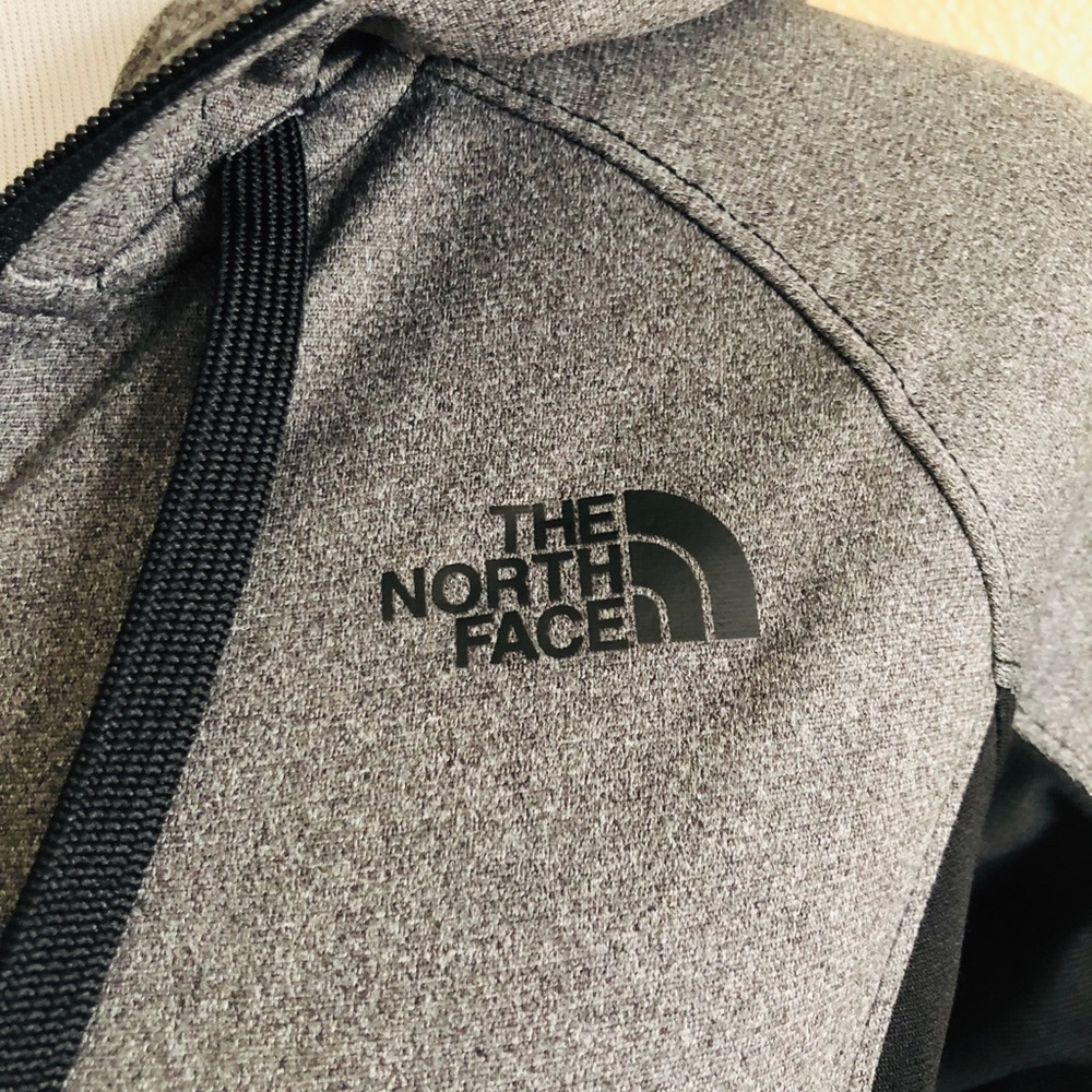 Northface Lightweight Jacket - image 2